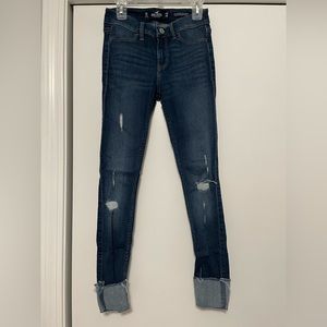 Hollister Low Rise Cropped Jeans